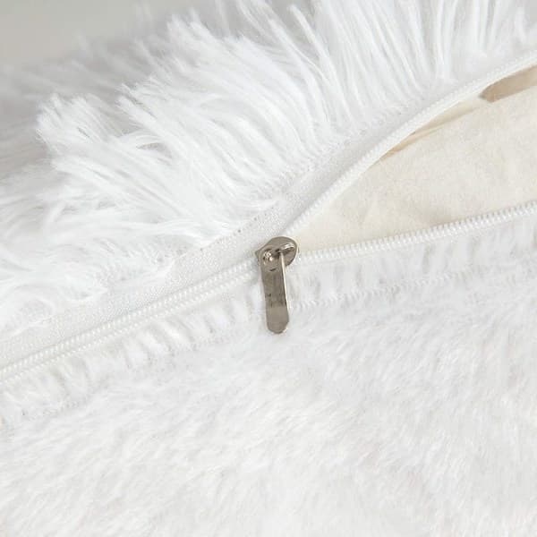 2-pak fluffy imiteret pels pudebetræk 43x43cm Hvid
