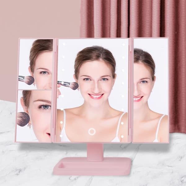 Belyst sminkspegel Minimalistisk förstorande touchkontroll Trippel LED-sminkspegel Rosa