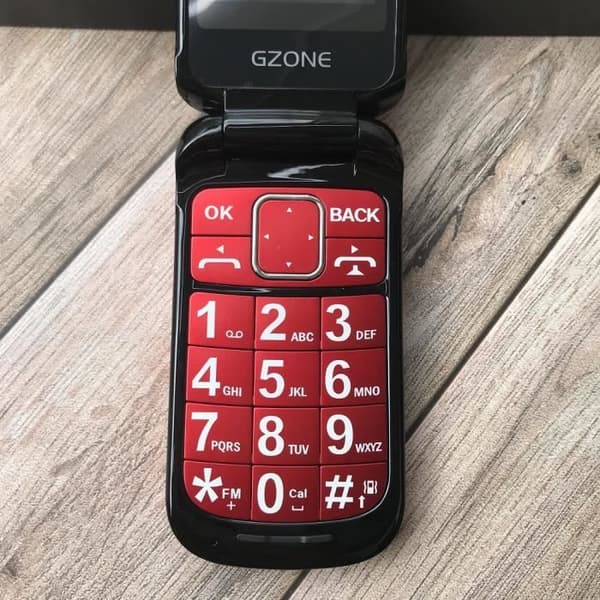 Senior viktelefon - Dubbla LCD-skärmar - Extra hög ringsignal - SOS-knapp - Röd
