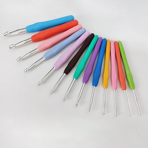 Virkningsset med förvaringslåda DIY Handhållna stickverktyg Ergonomiska stickor Stygnmarkörer DIY Handgjorda stickhantverk Konstverktyg