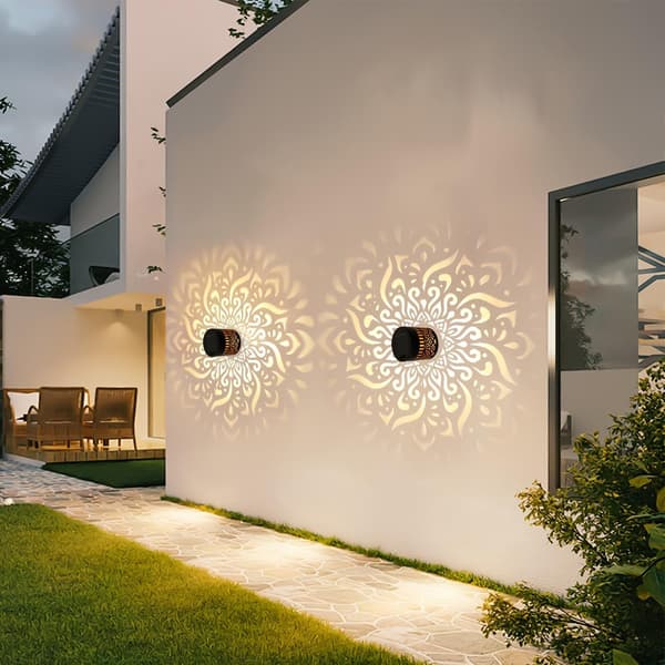 2 stk. solcellelamper LED hagelys utendørs vegglamper solcelle Mandala lys dekor solcelle Mandala lys utendørs for gjerde hage stolpe uteplass bakgård