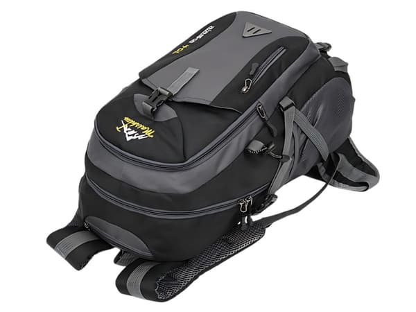 Reppu / Vaellusreppu 40L black