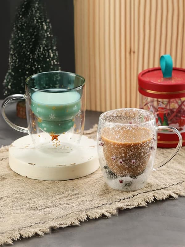 Jul Dubbelväggig Glasmugg Set - Isolerade Varm Choklad Koppar med Träddesign, Termiska Kaffe- & Te Glas