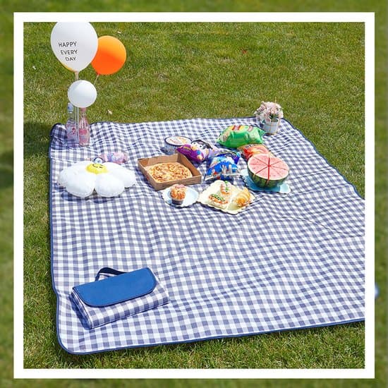 Vanntett piknikteppe - 200*200 cm campingmatte - strandmatte - piknikmatte for piknik, camping og strand - Blå