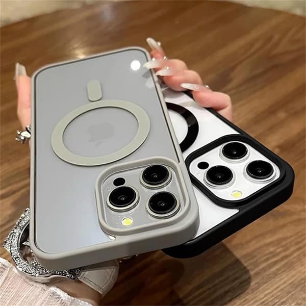 Stöttåligt akryl magnetiskt transparent telefonfodral för iPhone 16 Pro Max, stöder trådlös laddning, tillverkat av hårt PC-material. Grå.