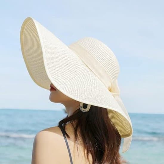 Solhat – Sammenfoldelig solhat til kvinder – Bredskygget strandhat – Sommerstråhat – Hovedomkreds 56–60 cm – Cremhvid