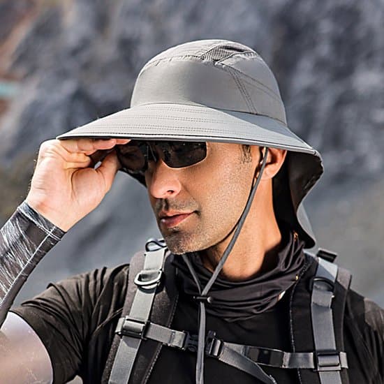 Solhat til mænd – Fiskehat – UV-beskyttelse – Ansigtsbeskyttelse – Halsbeskyttelse – Åndbar – Udendørshat – Sort – M (56–58 cm) Black