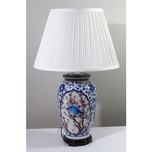 Mycket vackra lampor i äkta kinesiskt porslin 30 cm, 2 st