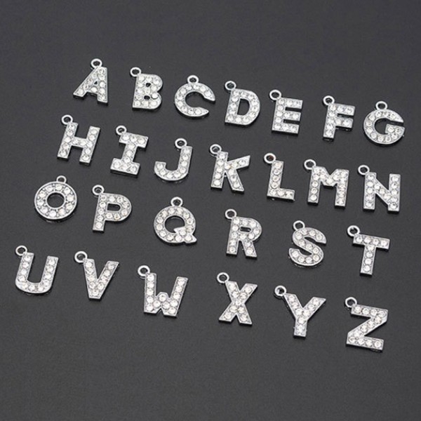 26x/ Set Alphabet Crystals Letter Pärlor Hängen A-Ö för Rhinestone Engelska Bokstäver Berlocker Gör-det-själv hantverk Smyckenstillverkning Deco