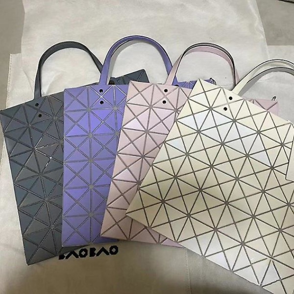 Issey Miyake 6*6 Geometric Diamond Bag Hand Bill Of Lading Shoulder Tote Bag white