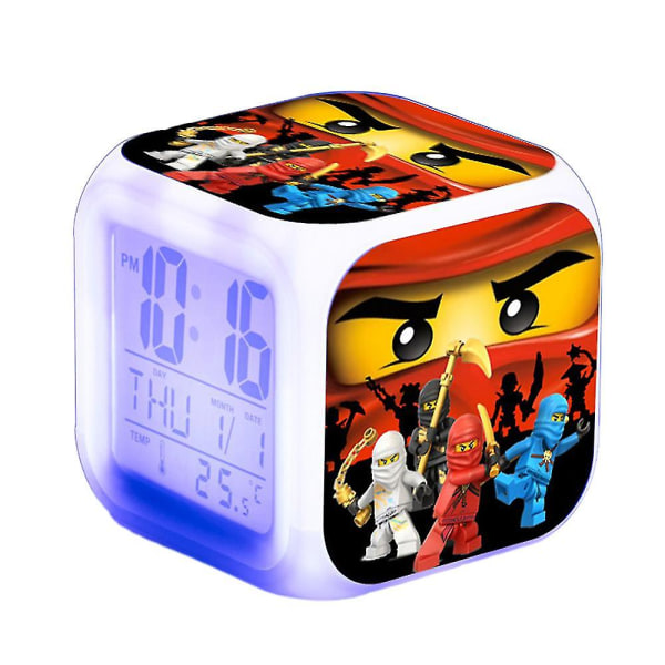 Ninjago LED digital väckarklocka 7 färgglad nattljus sovrumslampa dekoration med tid, temperatur, alarm, datum för barn presenter（A)