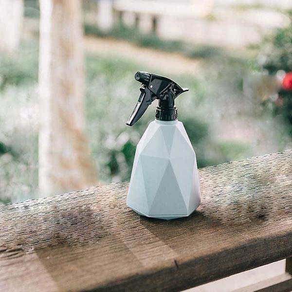 Water Spray Bottle 600ml Geometric Design Empty Spray Bottle Plastic