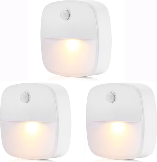 3-pack LED nattlampa sockel varmvit med rörelsesensor och skymningssensor för trappor, sovrum, hall