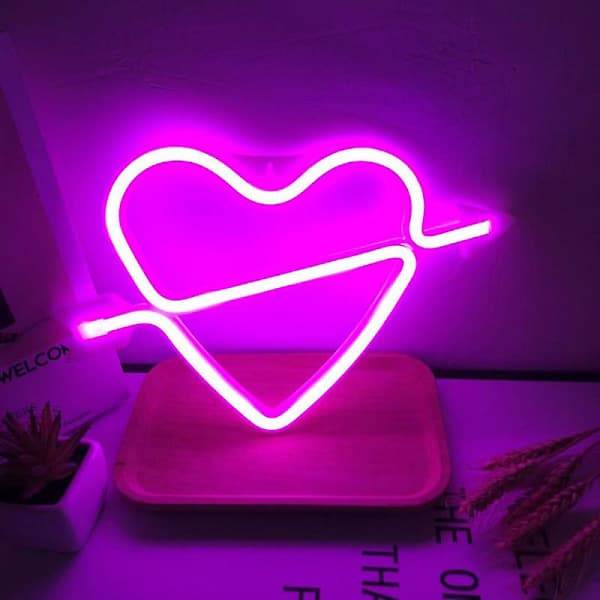 Hjärtformade neonskyltar USB/batteridriven väggdekor i akryl