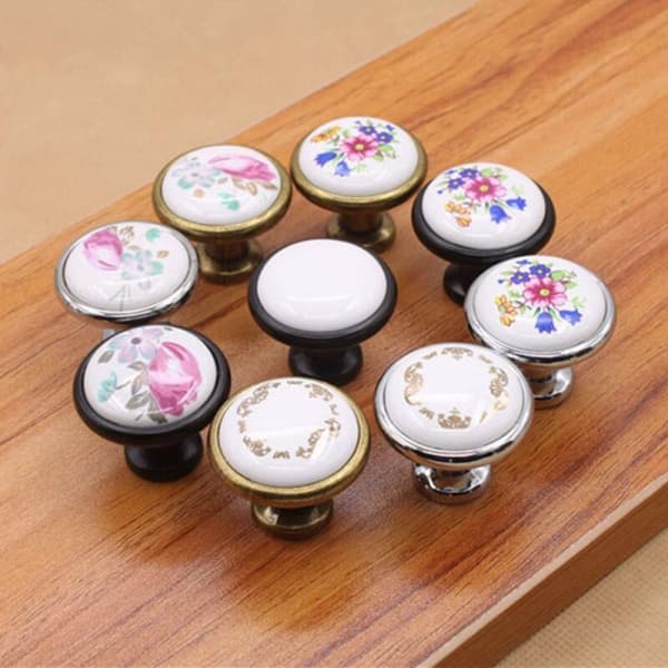 5-pakning 32 mm runde skapknapper for jentekommode/barneskap