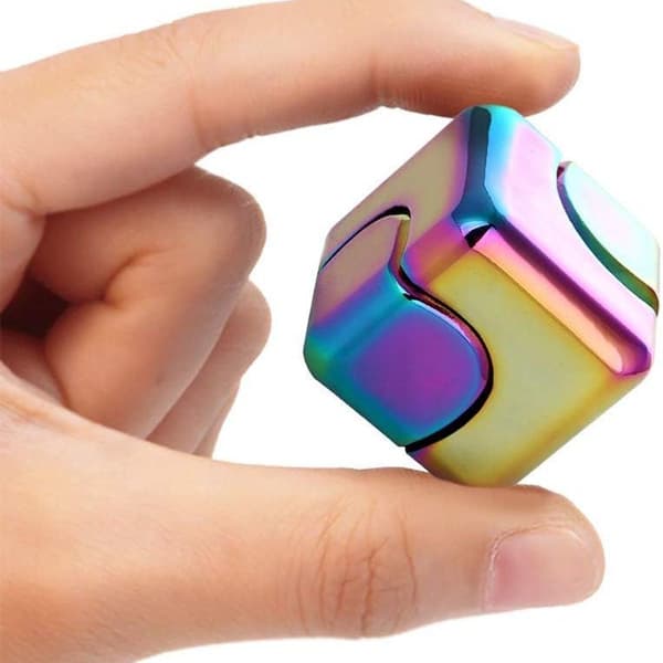 Metalltryck Anti-ångest Magic Dice Toy Dekompression Toy Spiral Magic KLB