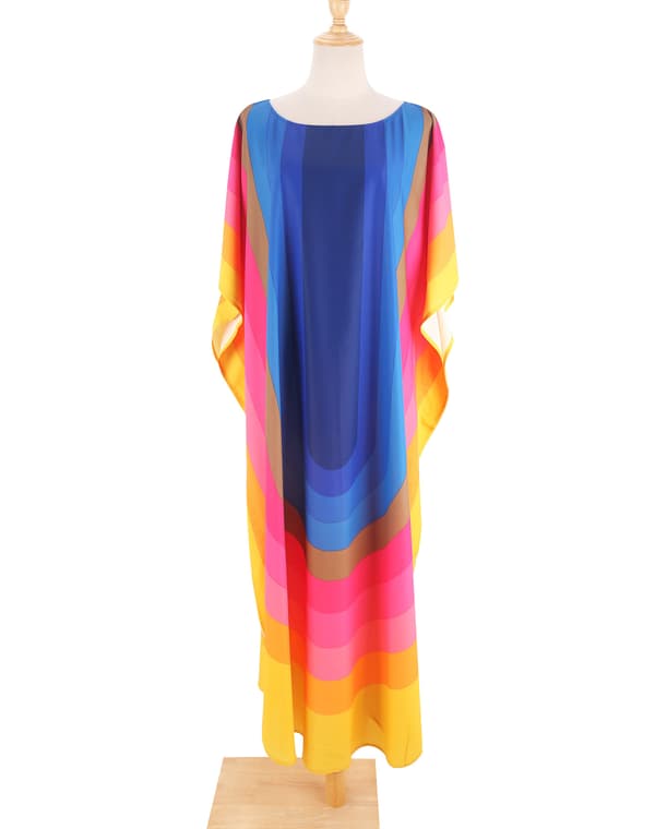 Dame strandkjole i regnbuefarver, plus size Blue