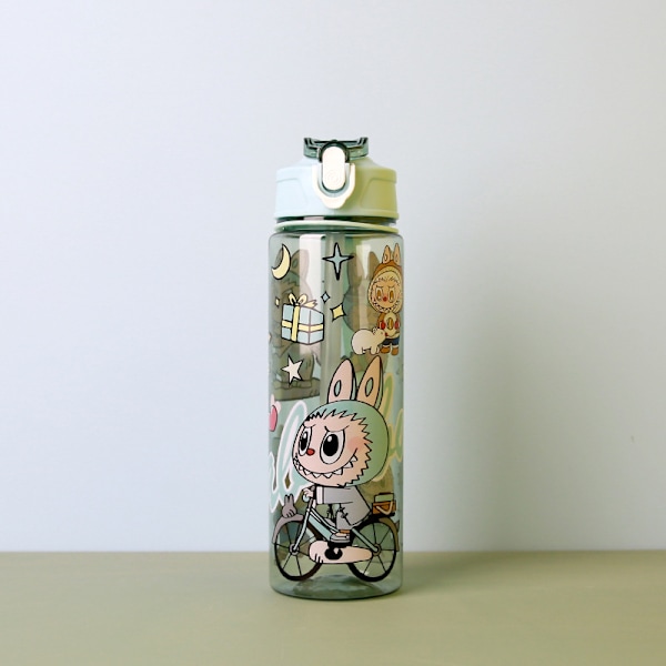 Labubu 750ml Vattenflaska Kawaii The Monsters Barn Sugrörskopp Bärbar Stor Kapacitet Utomhus Sport Labubus Vattenflaska Gåvor green