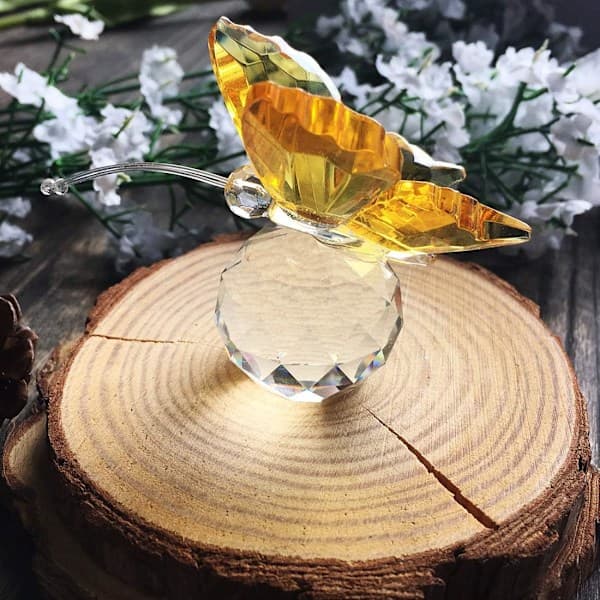 Krystal Flyvende Sommerfugl med Krystalkugle Base Figur Ornament Statue Dyr Samleobjekt til Julegave (Blå) Gul Yellow
