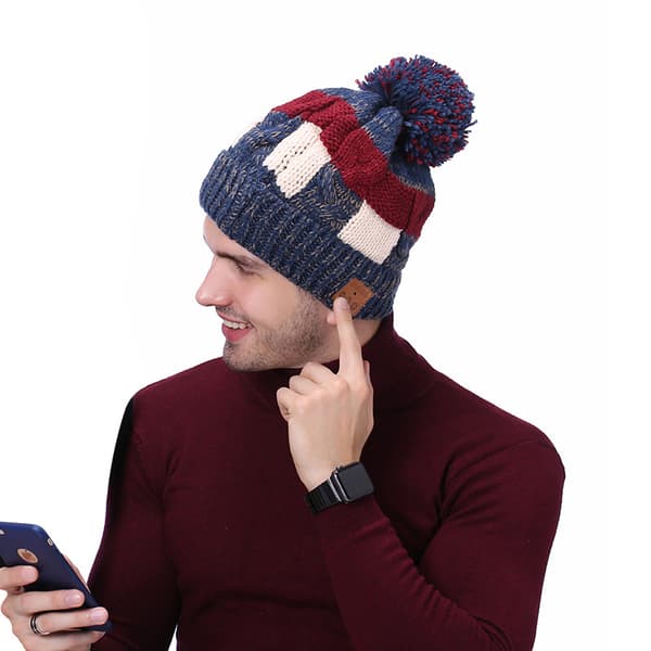 Bluetooth V5.0 Trådlös Samtals Hörlur Musik Stickad Mössa (Röd)
