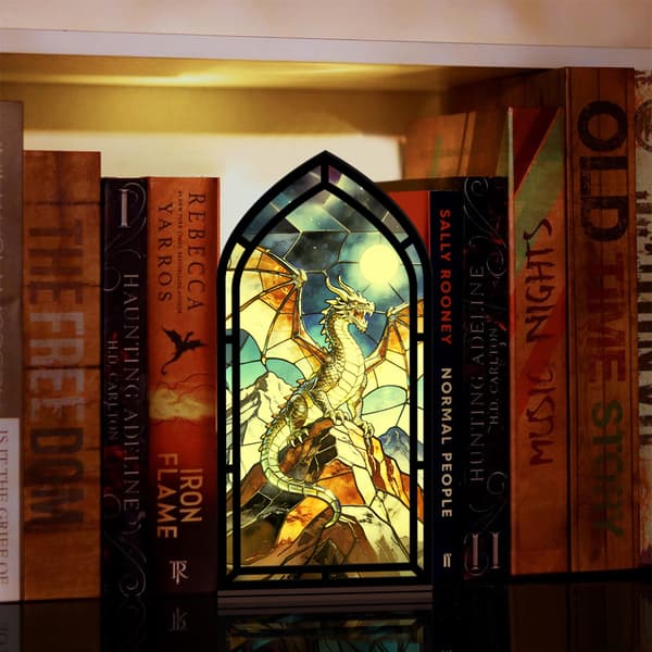 Fantasy bokkrok for bokelskere, med stearinlyslampe Dragon 1