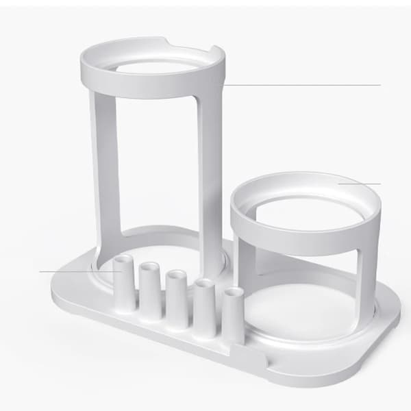 Holder for munnskyller, egnet for oppbevaring av munnskyller
