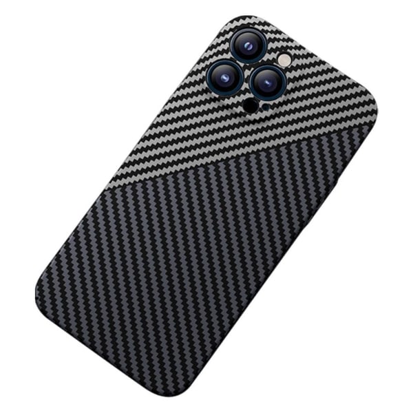 Carbon Fiber Texture iPhone 14 Plus Skal - Svart/Silver Svart