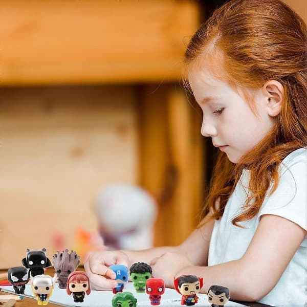 Julekalender med 24 rum - Nedtælling Avengers Legetøjs Overraskelsesboks, Superhelte Julegave til Børn
