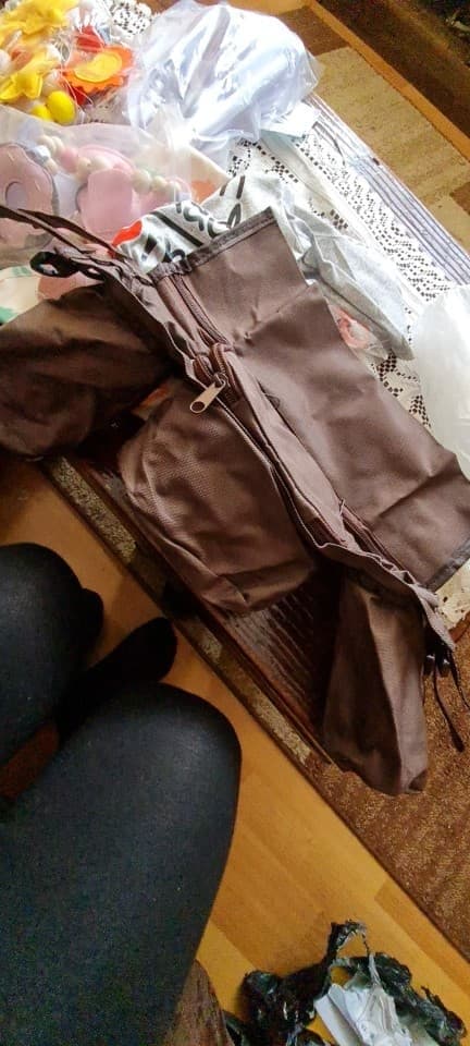Tuttipullon juomatelineen ripustettavat laukut brown