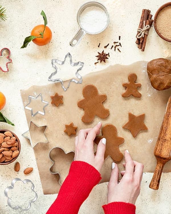 24 kakformer jul - adventskalender - kakformsett til jul - kakformer - kakform