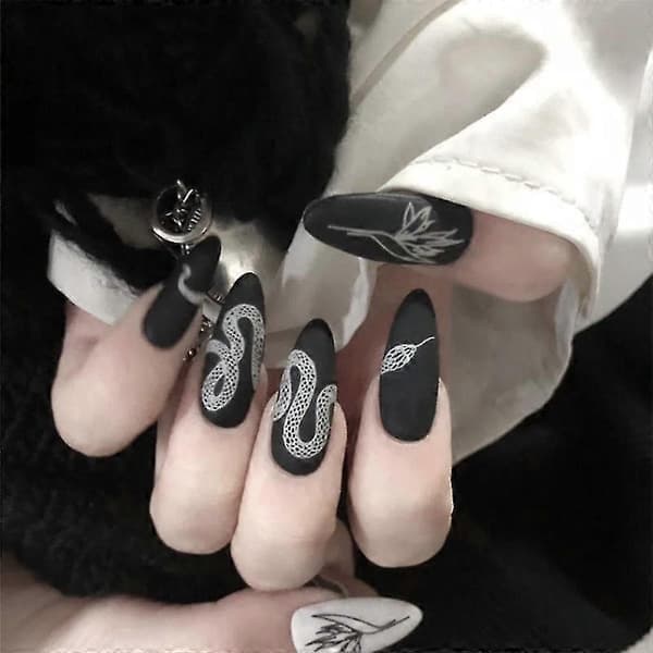 24 stk. sorte og hvide slangeforlængede mørke falske negle manicure-lapper