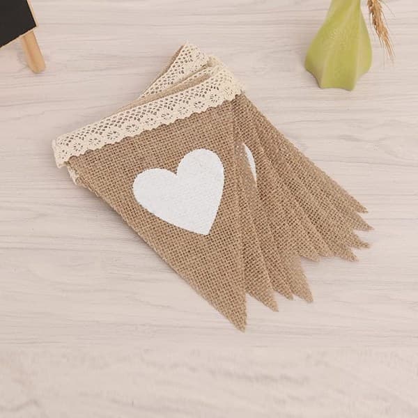 Jute Flaggvimpler Kjærlighet Hjerte Trekant Flagg Festdekorasjon for Bryllup Bursdag Seremonier Babyshower Jul 24 Stykker