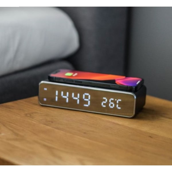 Digital väckarklocka med QI-laddare 5a37 | Fyndiq