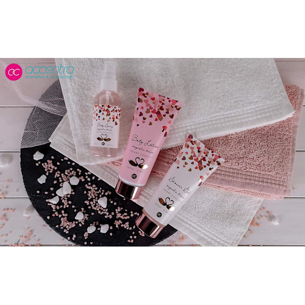 presentförpackning Heart Cascade - skönhetsset med set , duschgel,