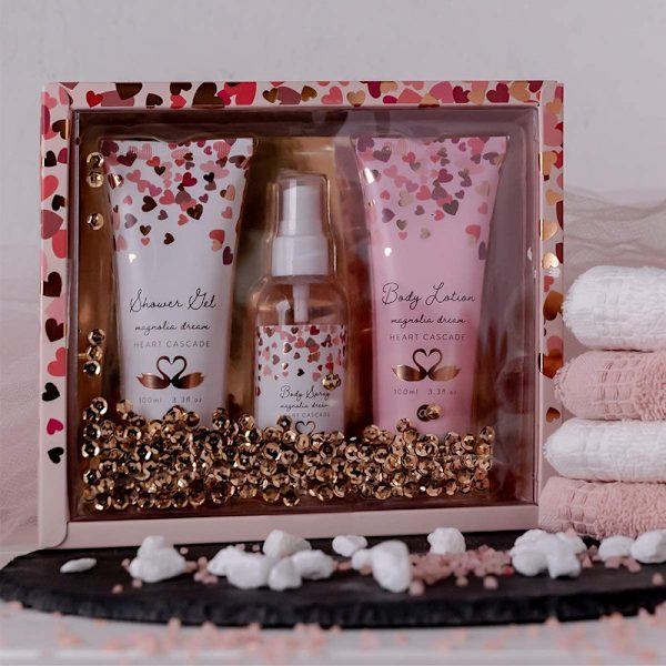 presentförpackning Heart Cascade - skönhetsset med set , duschgel,