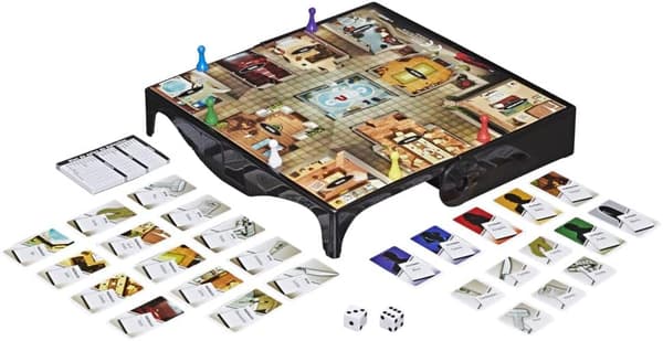 Hasbro Gaming resemuggar, set i färgglad spansk version
