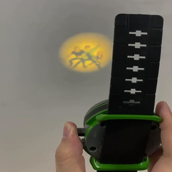 Projektor Alien Force Ultimate Omnitrix Watch Toy Present julklapparille