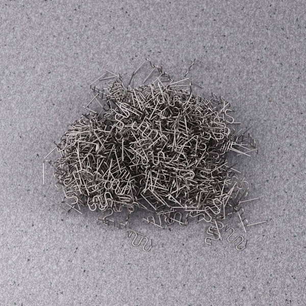 500 st Svetsstavar Varmhäftare Reparationsmaskin Plast Svets Varmhäftare Bil Auto Stötfångare Reparation Förskurna Våghäftklamrar 0,8 mm, KoleZy