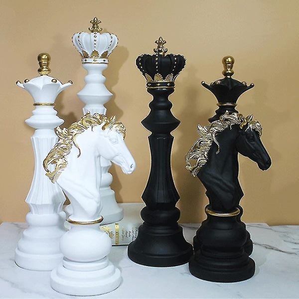 Schackfigur Internationell staty King Queen Knight Harts hantverksdekor prydnad White Knight