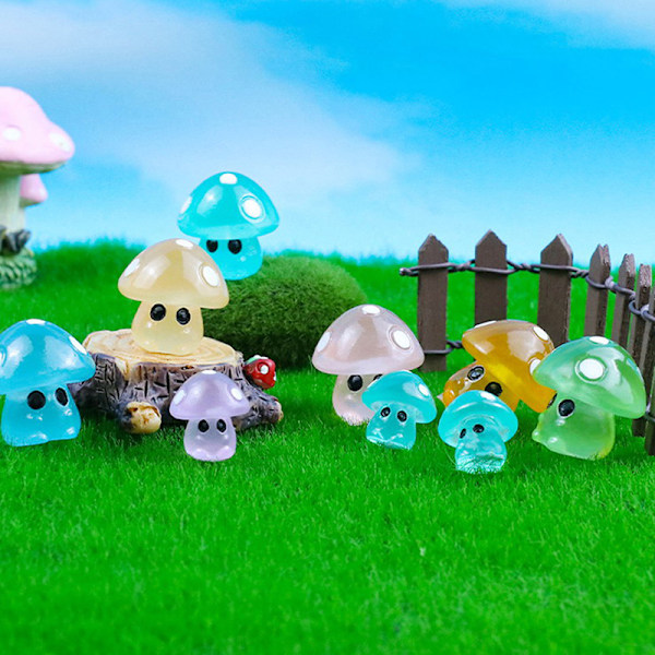 10 st Färgglada Glödande Små Svampar Minifigurer Miniatyr