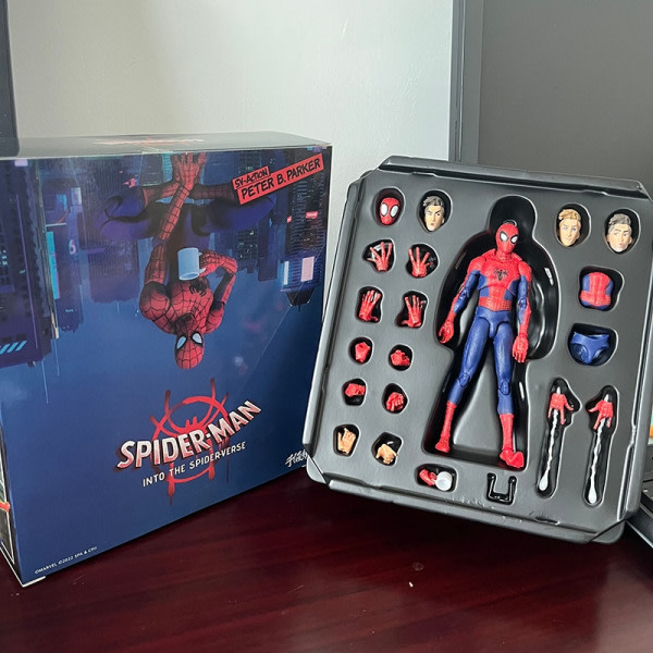 Spiderman Into the Spider-Verse Action SV Peter B. Parker Sentinel Miles Spider Man Actionfigurer Modellleksaker Joint Movable Doll
