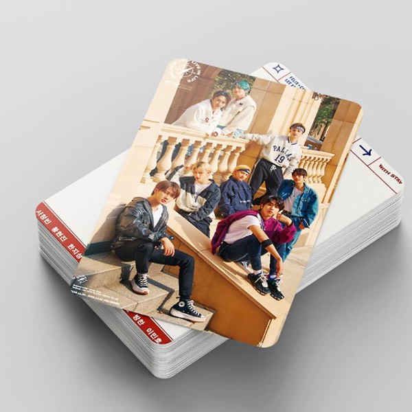 Stray Kids Lomo Card 108 kpl 2021 kauden onnittelukortit Stray Kids In Life -kortit Straykids-kortit valokuvakortit