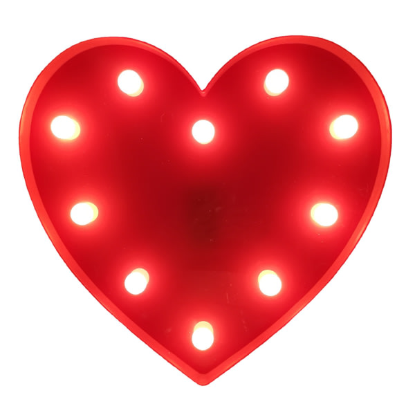 2 kpl LED rakkaudenvärisiä kynttilöitä hääsynttäreiden sydän