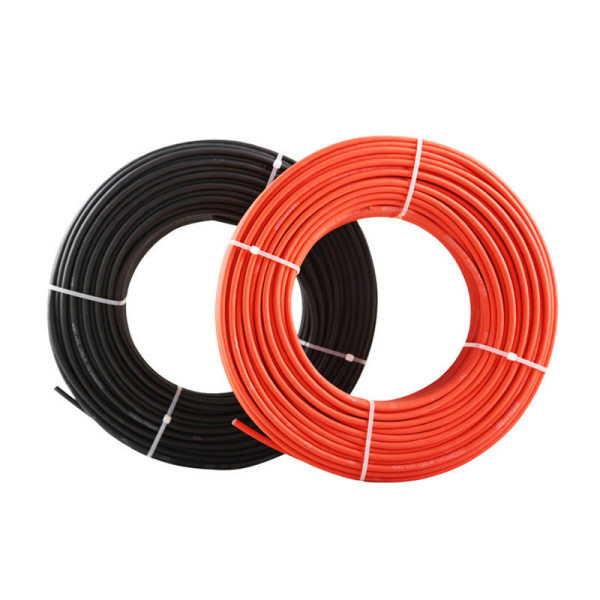 PV DC -kaapelia kaksi punaista/mustaa 6 mm² kosketinpituudella 4 m