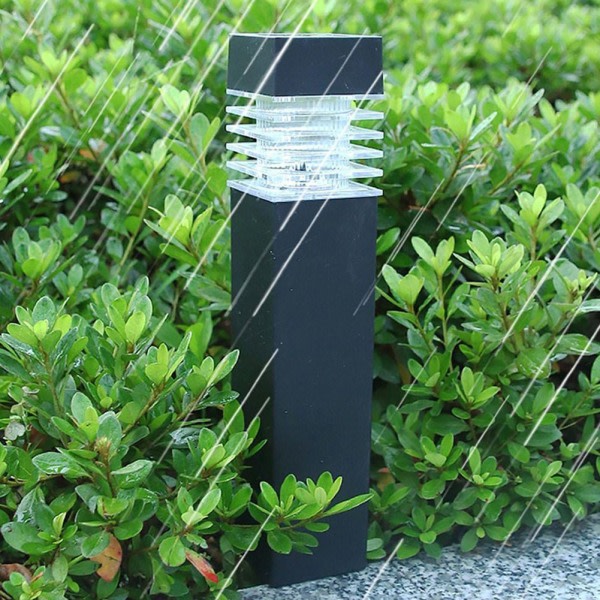 Solcellsdriven marklampa för trädgård Automatisk belysning Gräsmatta för uteplatser Varmt ljus