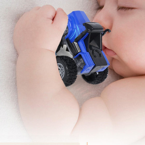 2023 Blaze Monster Machines 4-Pack Pressgjutna Metallbilar med Tryckfunktion för Barn 3+[YDE]