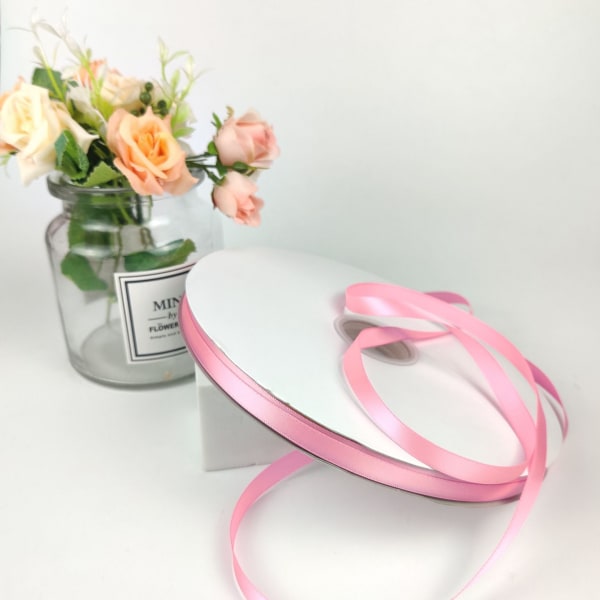 Rosa band i satin, 6 mm, 91 m, för presentinslagning