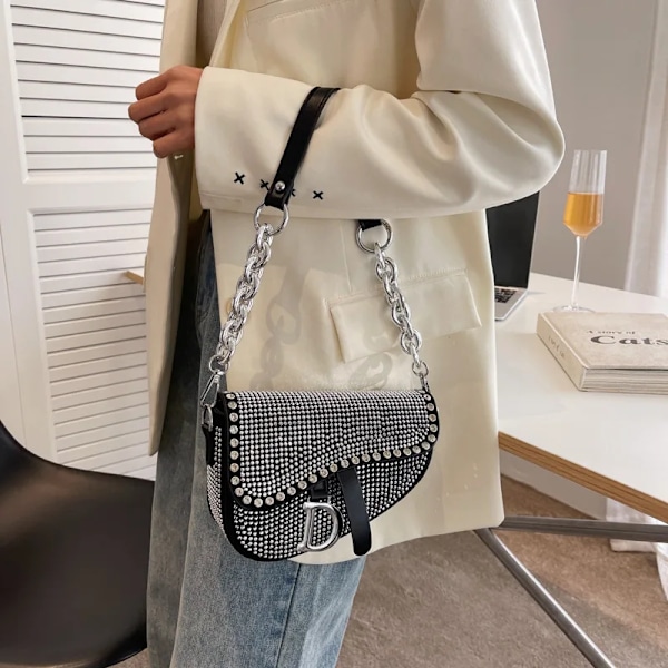Dametaske Trend højkvalitets tyk kæde Bright Diamond Luksus Designer Crossbody-tasker Mode sadeltaske Type 3 Type 3 L21cm W14cm H6cm