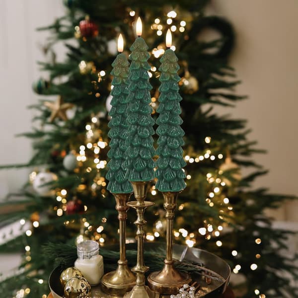 4-pack Green LED Christmas Tree Design Flameless Candles with Remote Control and Timer for Christmas Dinner and Home Decor 4-PACK