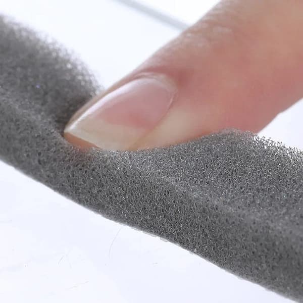 Self-adhesive silicone sealing strip - Waterproof/windproof/soundproof 10*15*2000MM